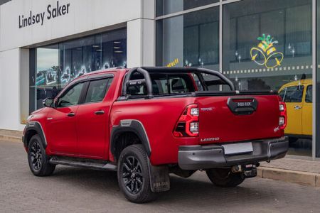 2022-Toyota-Hilux-28-GD-6-Raised-Body-Legend-Auto-Double-Cab_4