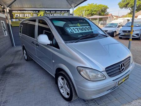 2005-Mercedes-Benz-Vito-115-CDI-CrewBus_0