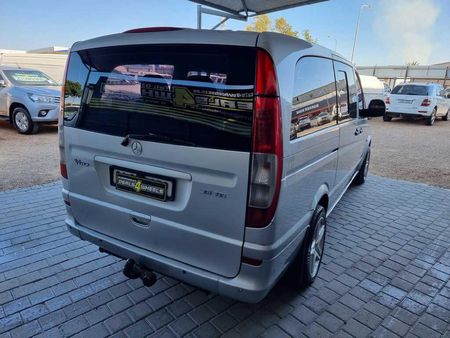 2005-Mercedes-Benz-Vito-115-CDI-CrewBus_3