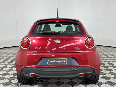 2014-Alfa-Romeo-MiTo-14T-Multiair-Quadrifoglio-Verde-Sport_11