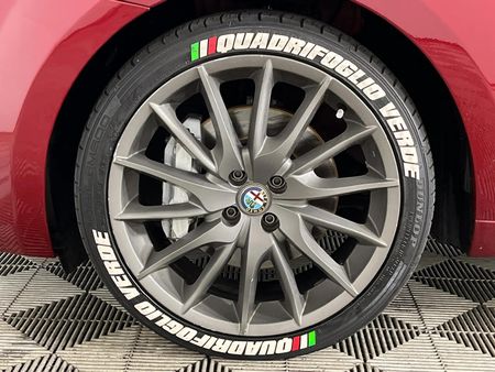 2014-Alfa-Romeo-MiTo-14T-Multiair-Quadrifoglio-Verde-Sport_2