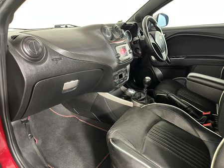 2014-Alfa-Romeo-MiTo-14T-Multiair-Quadrifoglio-Verde-Sport_6