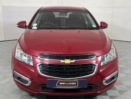 2015-Chevrolet-Cruze-14T-LS-Auto_7
