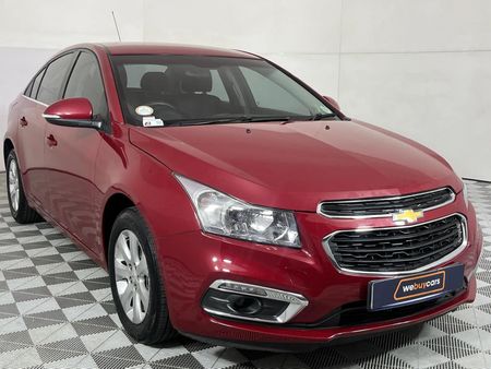 2015-Chevrolet-Cruze-14T-LS-Auto_8