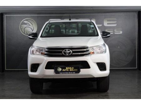 2017-Toyota-Hilux-24-GD-6-SRX-4x4-Single-Cab_1