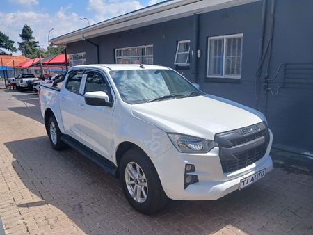 2023-Isuzu-D-Max-19-DDI-HR-X-Rider-4x4-Auto-Double-Cab_10