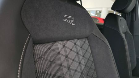 2025-Volkswagen-T-Cross-10-TSI-R-Line-Auto_25