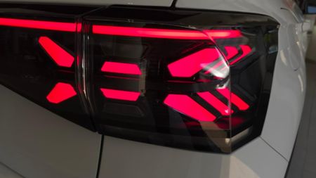 2025-Volkswagen-T-Cross-10-TSI-R-Line-Auto_36