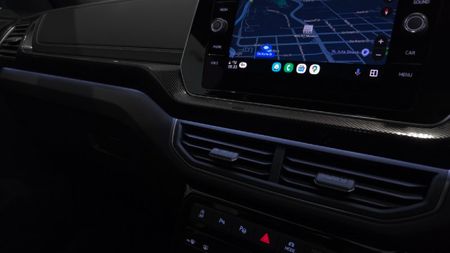 2025-Volkswagen-T-Cross-10-TSI-R-Line-Auto_5