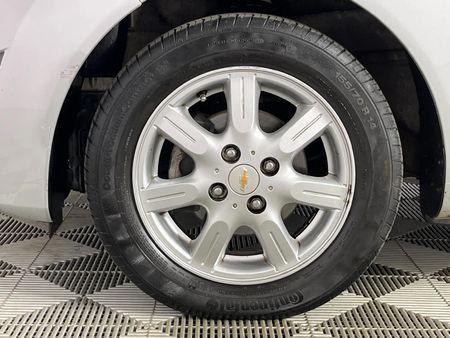 2010-Chevrolet-Spark-12-LS_4