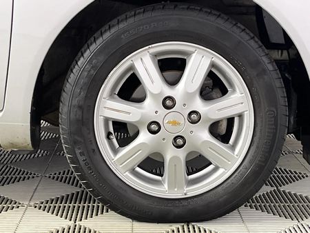 2010-Chevrolet-Spark-12-LS_5