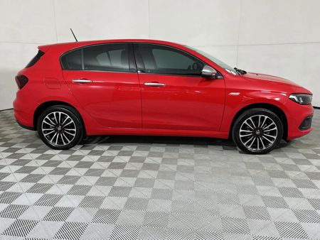 2022-Fiat-Tipo-16-City-Life-Auto-5-dr_9