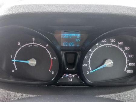 2016-Ford-EcoSport-15-TDCi-Trend_12