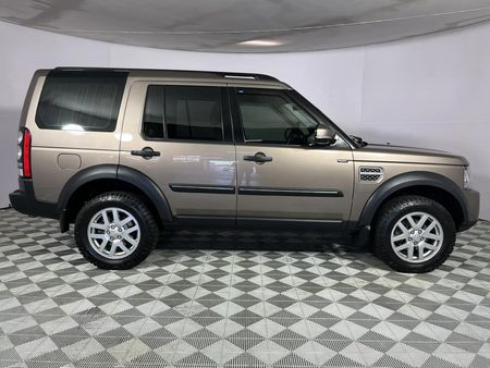 2014-Land-Rover-Discovery-4-30-TD-V6-XS-155kW_15