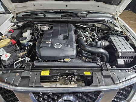 2016-Nissan-Navara-25-dCi-XE-KingCab-Single-Cab_9