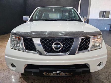 2016-Nissan-Navara-25-dCi-XE-KingCab-Single-Cab_5
