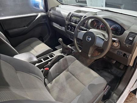 2016-Nissan-Navara-25-dCi-XE-KingCab-Single-Cab_6