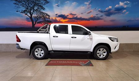 2018-Toyota-Hilux-24-GD-6-SRX-4x4-Double-Cab-Auto_3