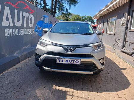 2017-Toyota-RAV4-20-GX-Auto_3