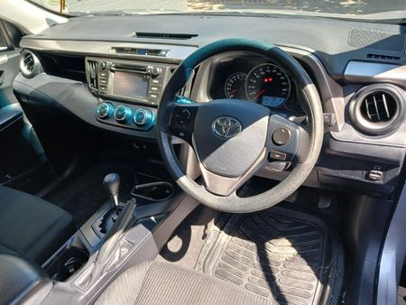 2017-Toyota-RAV4-20-GX-Auto_7