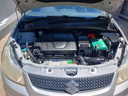 2015-Suzuki-SX4-20_12
