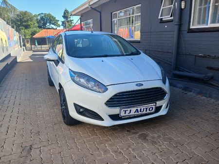 2017-Ford-Fiesta-14-Ambiente-5-dr_2