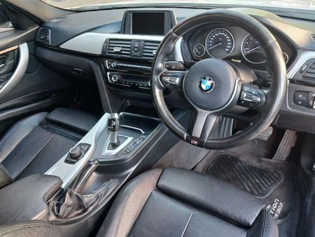 2016-BMW-3-Series-320i-M-Sport-Auto_9