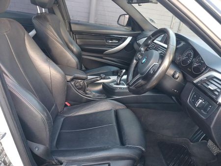 2016-BMW-3-Series-320i-M-Sport-Auto_10