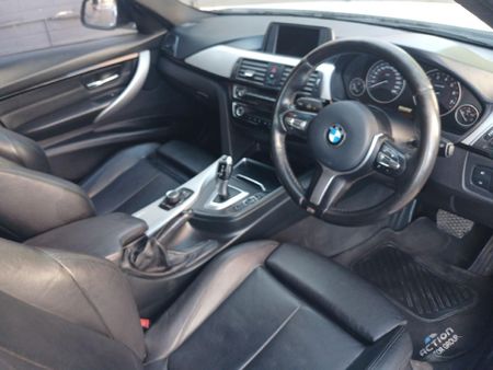 2016-BMW-3-Series-320i-M-Sport-Auto_11