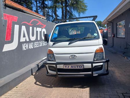 2018-Hyundai-H100-Bakkie-26D-Dropside_1