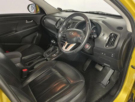 2012-Kia-Sportage-20-Auto_9