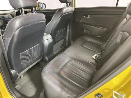 2012-Kia-Sportage-20-Auto_3