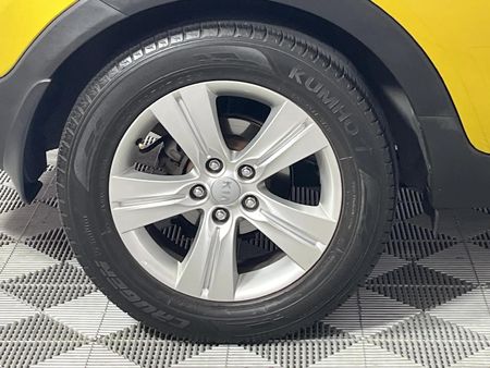 2012-Kia-Sportage-20-Auto_7