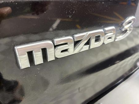 2006-Mazda-3-16-Active_11