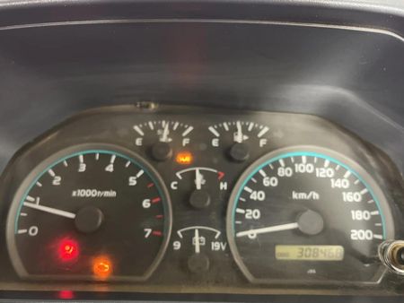2012-Toyota-Land-Cruiser-79-40-Single-Cab_1