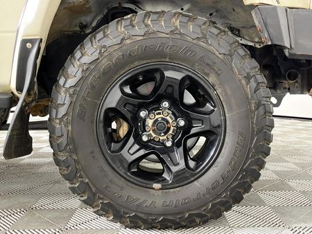 2012-Toyota-Land-Cruiser-79-40-Single-Cab_2