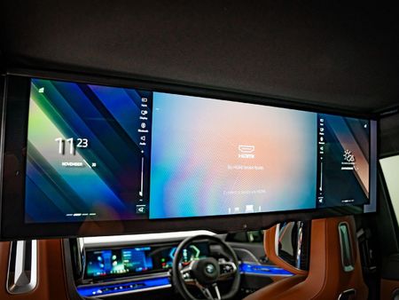 2024-BMW-7-Series-740i-M-Sport-Pro_17