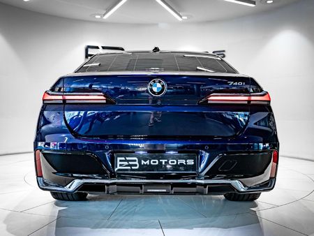 2024-BMW-7-Series-740i-M-Sport-Pro_19
