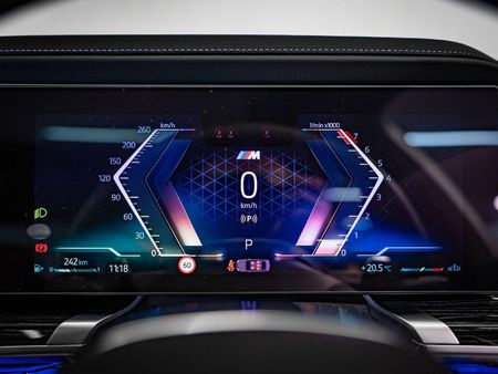 2024-BMW-7-Series-740i-M-Sport-Pro_8