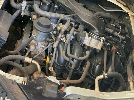 2018-Toyota-Quantum-27-10-seat_6