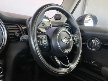 2019-MINI-Hatch-Cooper-S-Auto_14