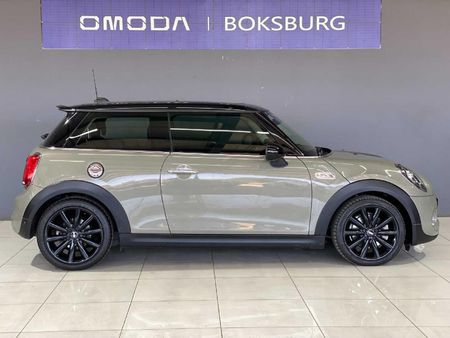 2019-MINI-Hatch-Cooper-S-Auto_3