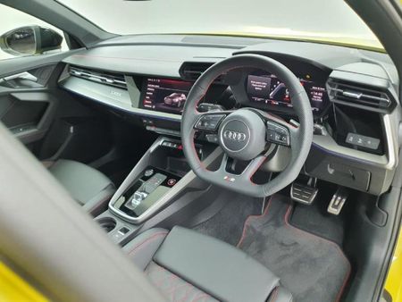 2025-Audi-S3-Sportback-20-TFSI-Quattro-S-Tronic_3