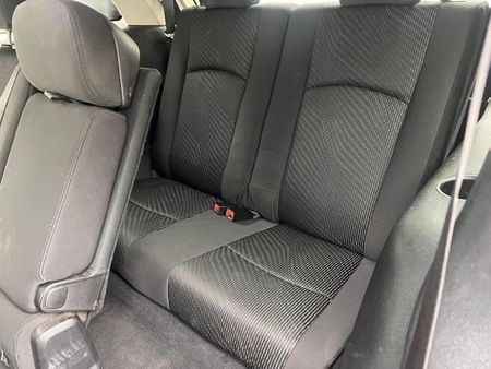 2012-Dodge-Journey-36-V6-SXT-Auto_11
