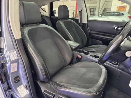 2013-Nissan-Qashqai-15-dCi-Acenta_8