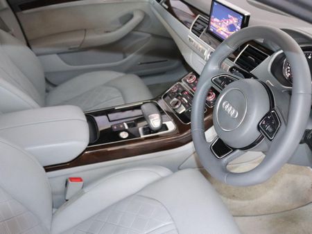2015-Audi-A8-30-TDI-quattro-Auto_5