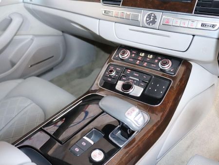 2015-Audi-A8-30-TDI-quattro-Auto_6