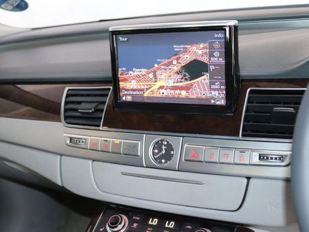 2015-Audi-A8-30-TDI-quattro-Auto_7
