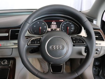 2015-Audi-A8-30-TDI-quattro-Auto_8