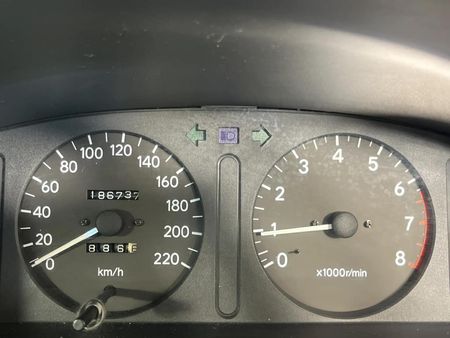 1998-Toyota-Corolla-160i-GLE-Auto_2